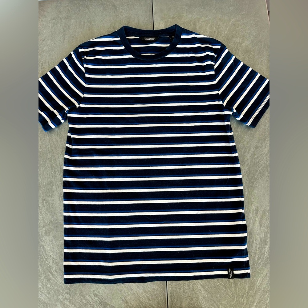 Scotch & Soda Navy and White Striped Men's T-Shirt, Small